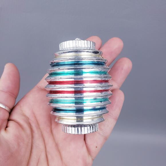 Vintage Bradford Hard Plastic Barrel Lantern Christmas Ornaments Lot of 7 - Picture 4 of 6